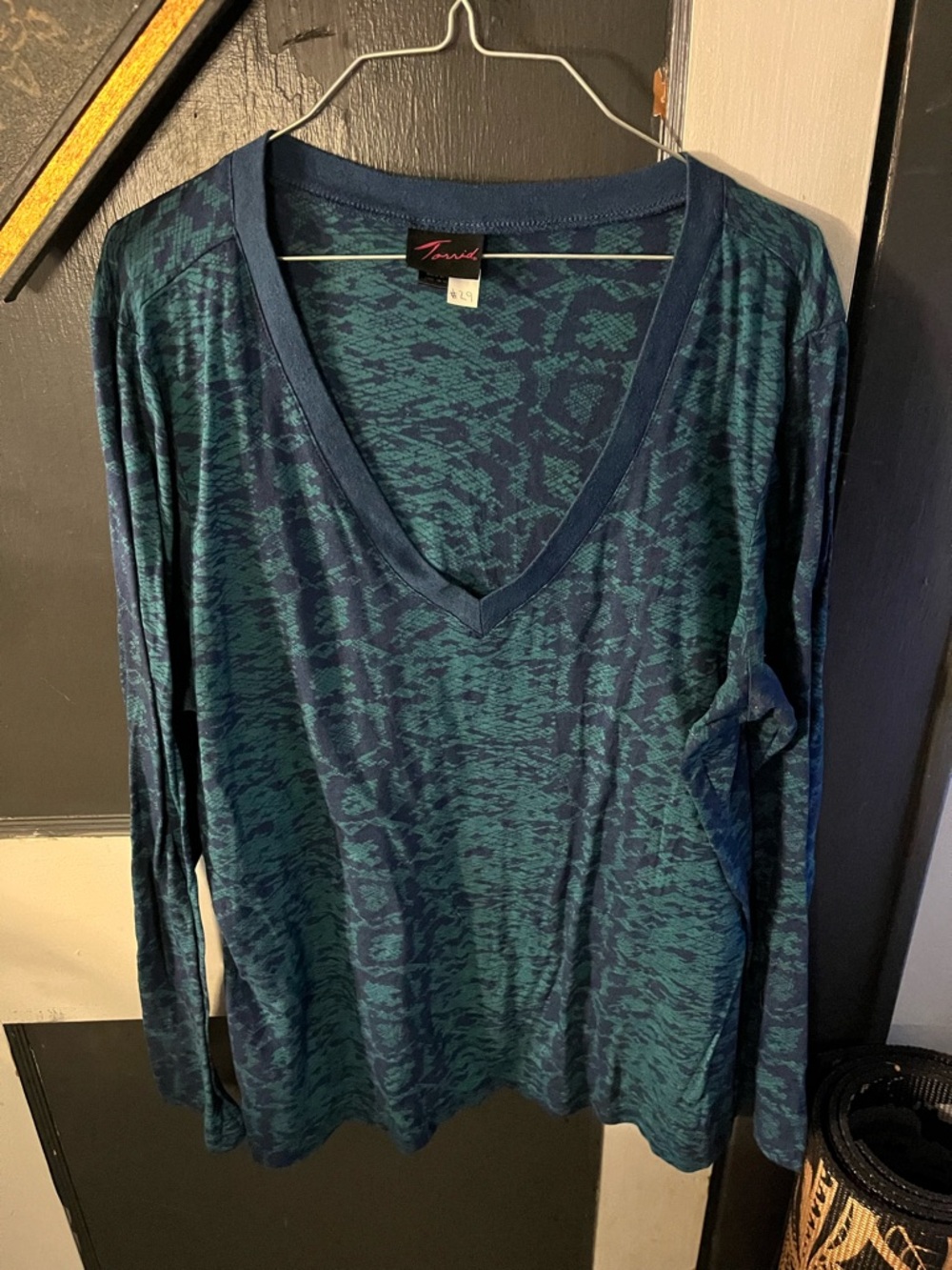torrid Teal and Navy Patterned V-Neck Top